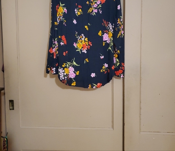 Old Navy Womens Floral Tunic Top - Picture 3 of 3